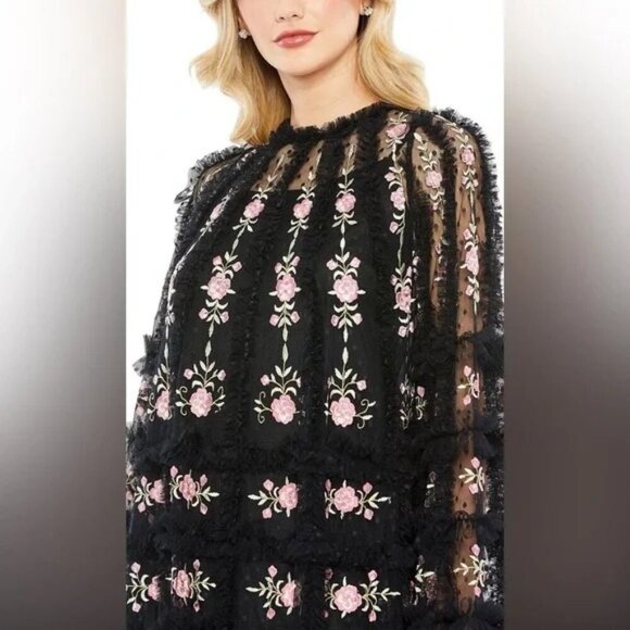NWT Mac Duggal 8031 Black Embroidered Long Flare Sleeve A-Line Mini Dress Size 4 - Picture 2 of 7